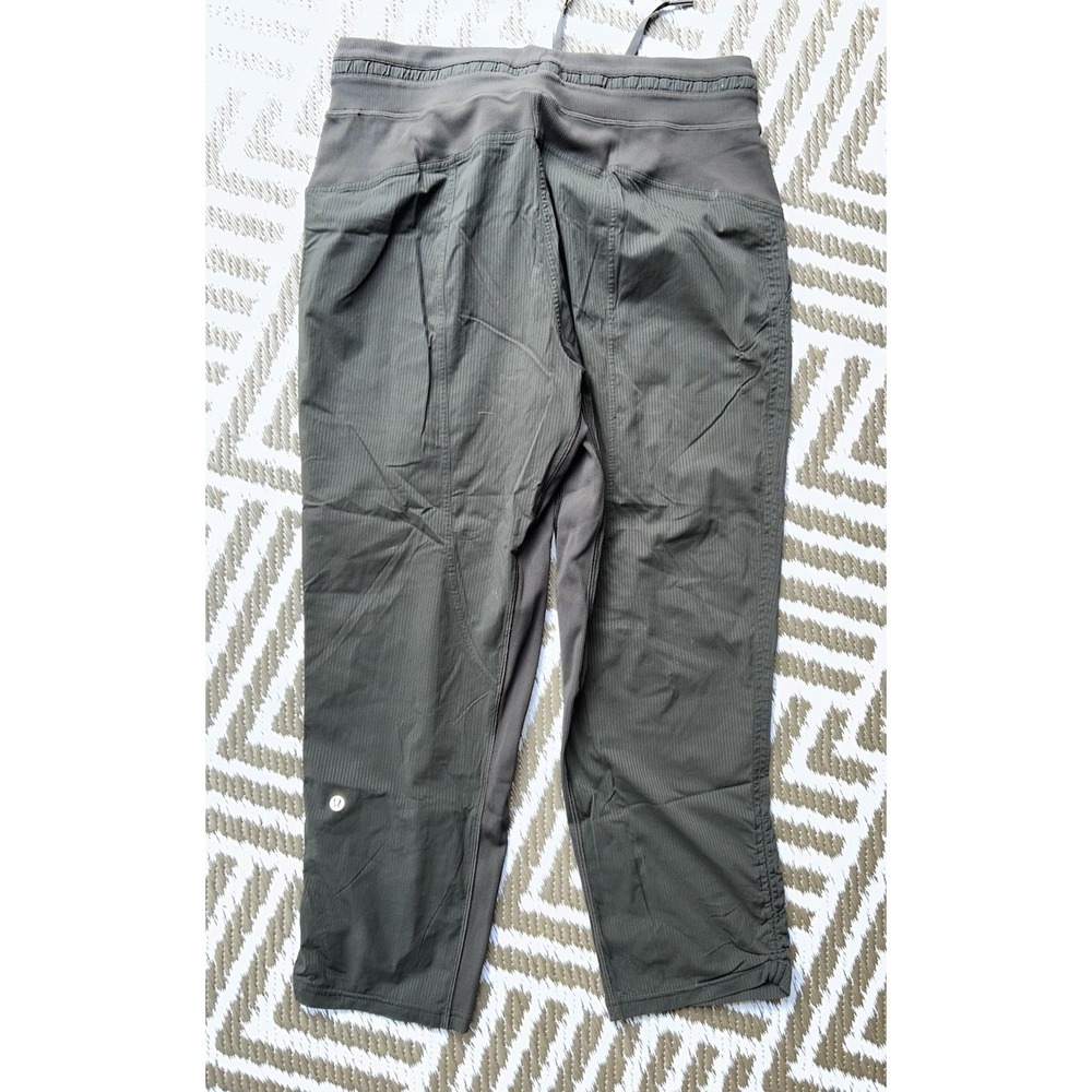 Lululemon Dance Studio Mid-Rise pants Olive Green Size 10 / Inseam 26"